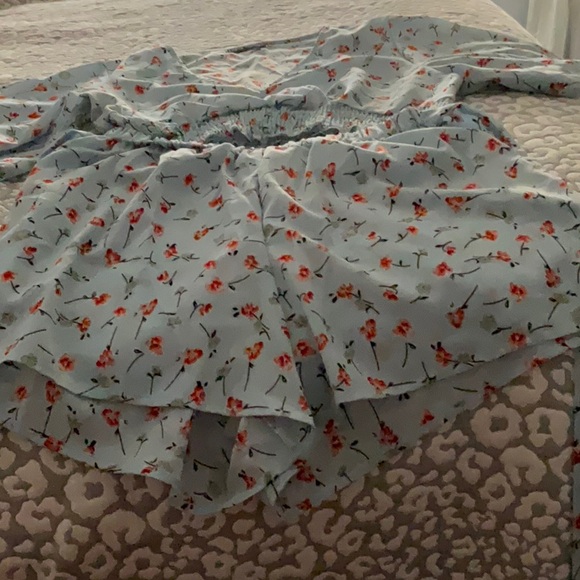 Woman Two-Piece Set - Picture 3 of 5